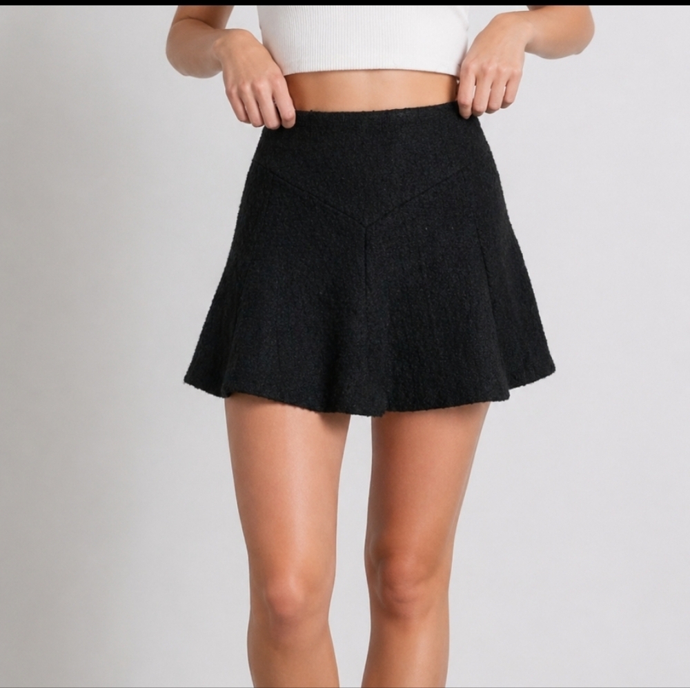 NO APT NECESSARY black fuzzy textured mini skirt S